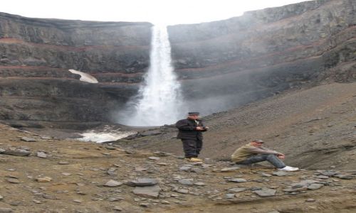 Zdjecie ISLANDIA / gdzieś po drodze / nie pamięam / jeden z 1000 wo