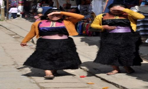 Zdjecie MEKSYK / Chiapas / San Juan Chamula / u Indian Tzotzi