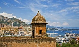 Zdj�cie MONAKO / LAZUROWE WYBRZE�E / MONACO / ZA WIE�� PORT