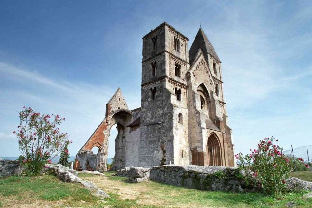 Zdjęcia: Zsambek, -, 678-33, Ruiny, WĘGRY Zdjęcia: Zsambek, -, 678-33, Ruiny, WĘGRY