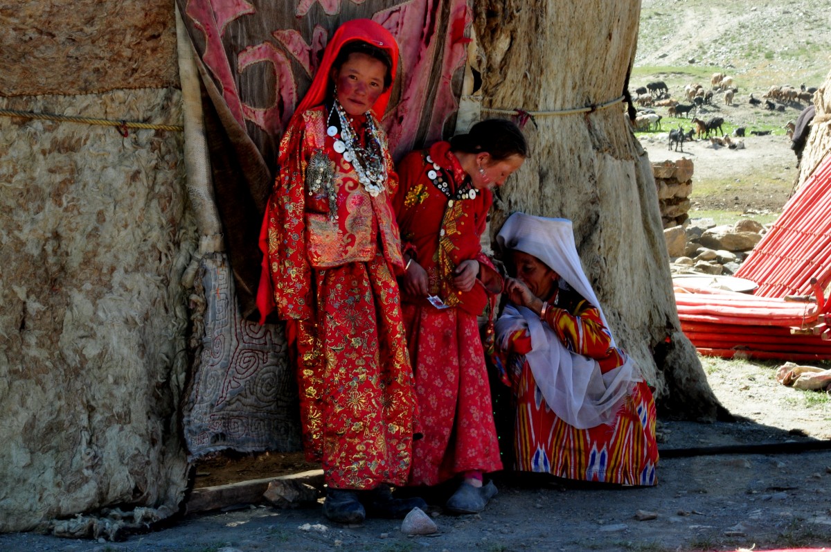 Zdjęcia: Kash Goz, Wakhan Corridor, Kirgizkie Księżniczki, AFGANISTAN Zdjęcia: Kash Goz, Wakhan Corridor, Kirgizkie Księżniczki, AFGANISTAN