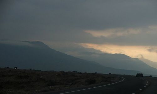 Zdjecie AFGANISTAN / Jalalabad / Jalalabad / wiele niezdobytych gr czeka na alpinistw..