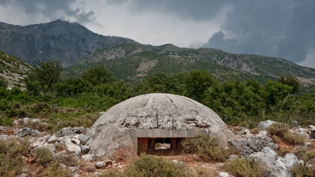 Zdjęcia: albania, Bunkier, ALBANIA Zdjęcia: albania, Bunkier, ALBANIA