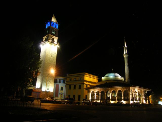 Zdjęcia: plac skandenberga, tirana, tirana noca, ALBANIA Zdjęcia: plac skandenberga, tirana, tirana noca, ALBANIA