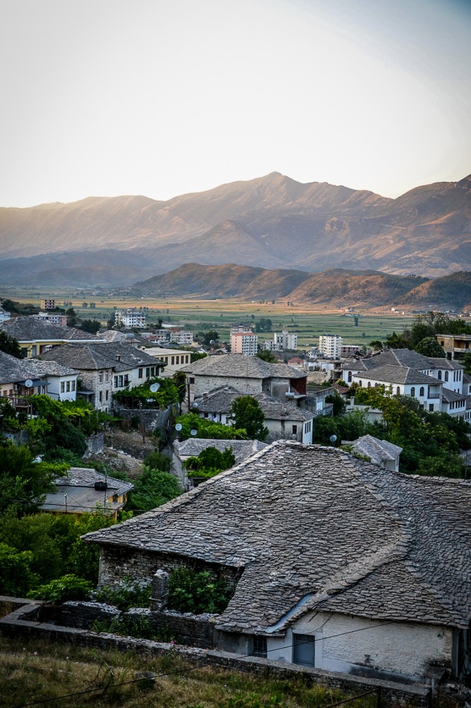 Zdjęcia: Gjirokaster, Gjirokaster, Miasto białych dachów, ALBANIA Zdjęcia: Gjirokaster, Gjirokaster, Miasto białych dachów, ALBANIA