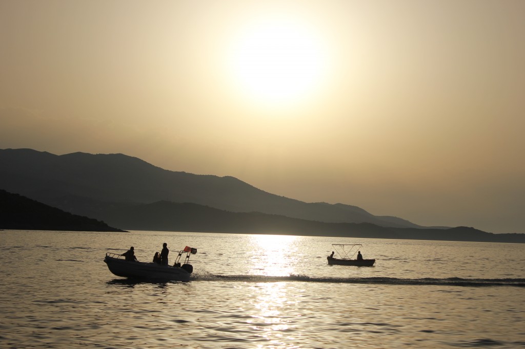 Zdjęcia: Ksamil, Ksamil, W zachodzącym słońcu, ALBANIA Zdjęcia: Ksamil, Ksamil, W zachodzącym słońcu, ALBANIA