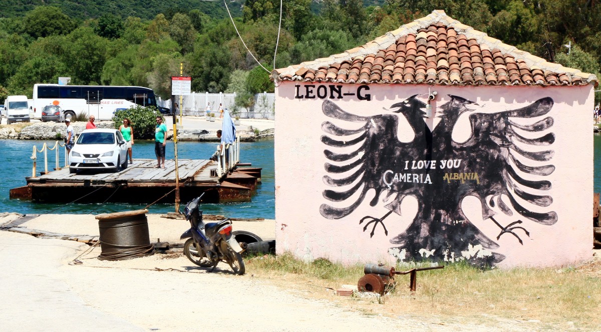 Zdjęcia: Butrint , Saranda, Czekając na prom, ALBANIA Zdjęcia: Butrint , Saranda, Czekając na prom, ALBANIA