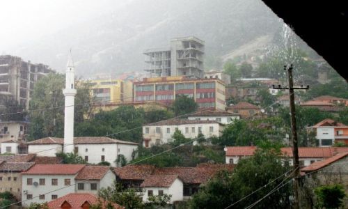 Zdjęcie ALBANIA / - / Kruja / Deszczowe klimaty