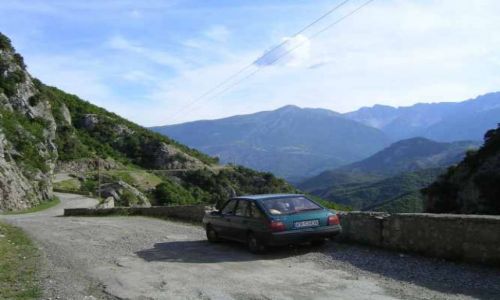 Zdjecie ALBANIA / brak / droga do Gijrokaster / Polonezem po Albanii