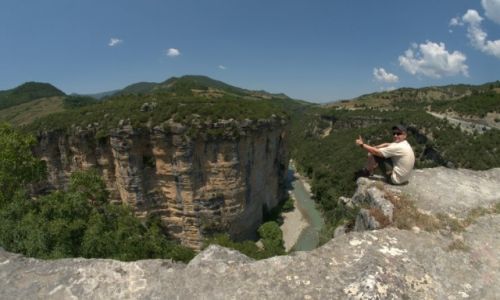 Zdjęcie ALBANIA / Kanion Pirogosh / Kanion Pirogosh / w Kanionie Pirogosh