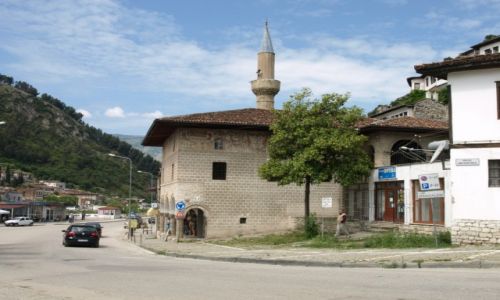 Zdjecie ALBANIA / Berat / Berat / Meczet w Berat