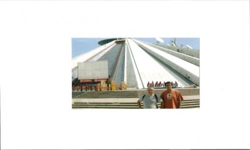 Zdjecie ALBANIA / brak / Tirana / Mauzoleum Enwera Hodży- Tirana