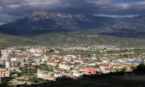 Zdjęcie ALBANIA / - / Berati / Miasto tysiąca okien 1