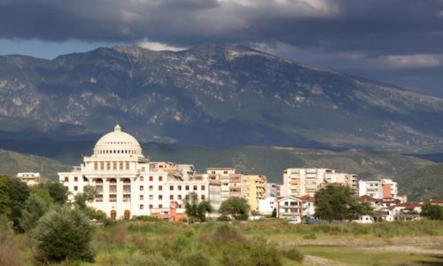 Zdjęcie ALBANIA / - / Berati / Miasto tysiąca okien 2