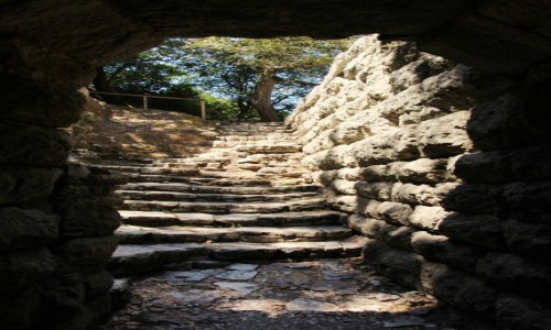 Zdjcie ALBANIA / Saranda / Butrint  / Schody