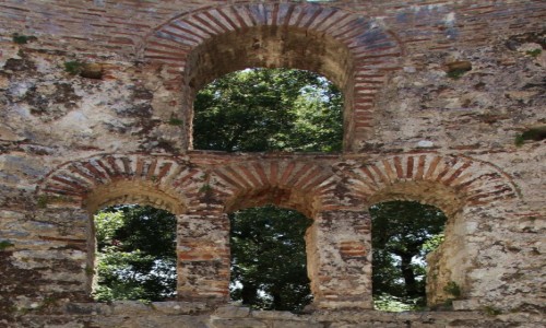 Zdjcie ALBANIA / Saranda / Butrint  / Okna Bazyliki