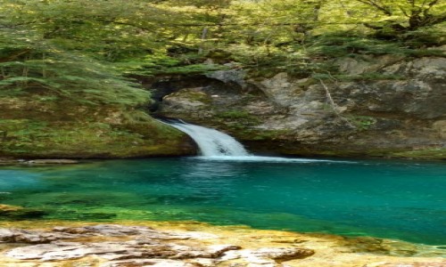 Zdjecie ALBANIA / Szkodra / Theth / Theth - blue eye