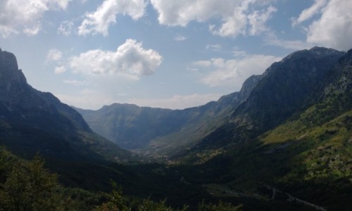 Zdjecie ALBANIA / Szkodra / Theth / droga do Theth