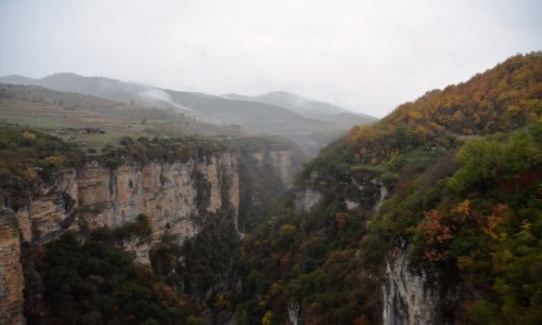 Zdj�cie ALBANIA / Berat / Corovode / W�w�z Osumi