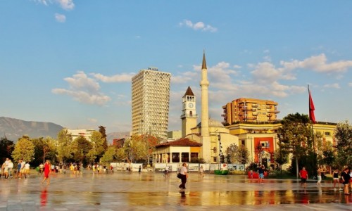 Zdjcie ALBANIA / Tirana / Tirana / Plac Skanderbega