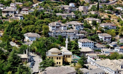 Zdjcie ALBANIA / Gjirokastra / Gjirokastra / Gjirokastra-kamienne miasto