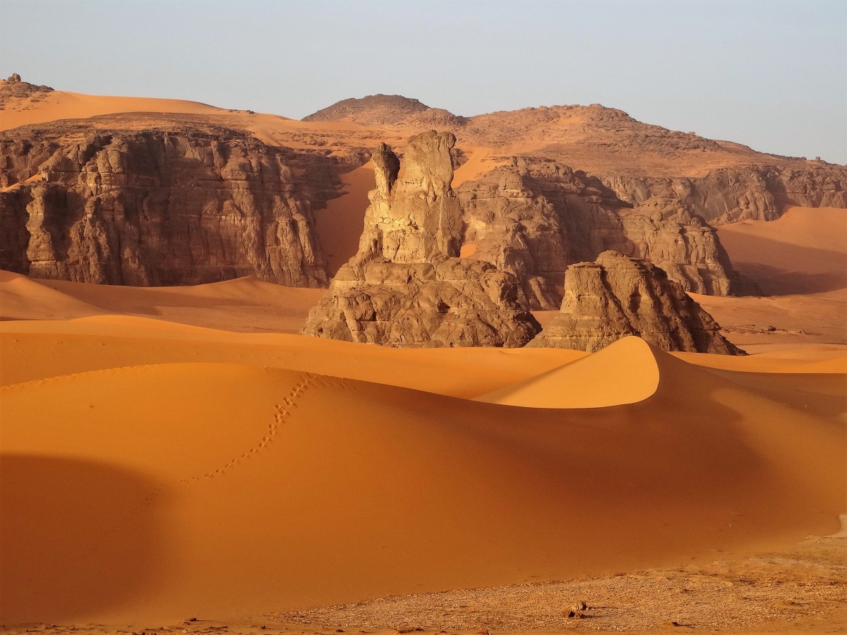Zdjęcia: Tadrart, Sahara, 9 dni w 7 niebie: Muzyczna podróż z Tuaregami, ALGIERIA Zdjęcia: Tadrart, Sahara, 9 dni w 7 niebie: Muzyczna podróż z Tuaregami, ALGIERIA