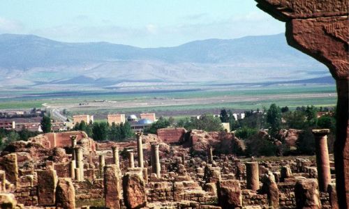 Zdjcie ALGIERIA / wschd / timgad / Timgad- widok na gry
