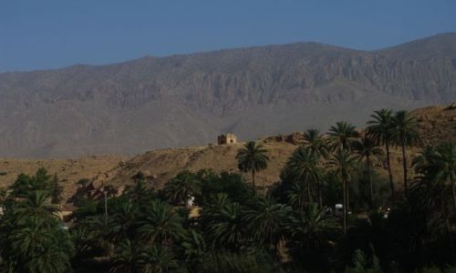 Zdjęcie ALGIERIA / - / El Kanta / Domek na wzgórzu