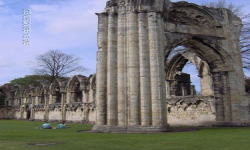Zdjecie ANGLIA / Yorkshire / YORK / York - Ruiny Kościoła zburzonego przez Henryka VI