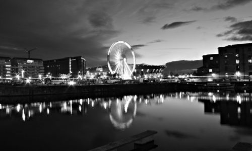 Zdjcie ANGLIA / Merseiside / Liverpool / B&W Liverpool