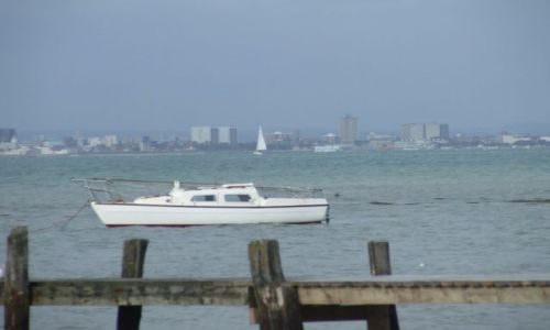 Zdjęcie ANGLIA / Isle Of White / poludniowa anglia / Portsmouth w tle