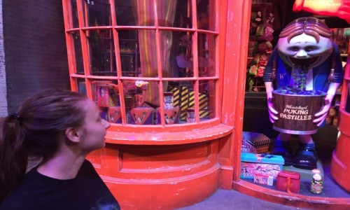 Zdjecie ANGLIA / Londyn / Muzeum Harry Potter / Na ulicy Poktnej 