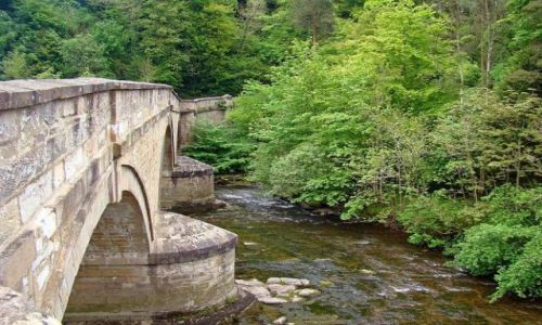 Zdjęcie ANGLIA / Country Durham / droga A686 / mostek na rzece West Allen