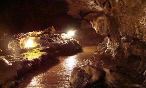 Zdjęcie ANGLIA / North Yorkshire / Greenhow Hill / jaskinia  Stump Cross Coverns