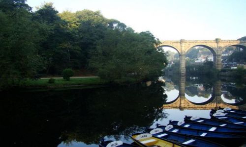 Zdjęcie ANGLIA / North Yorkshire / Knaresborough / most kolejowy - nadal  funkcjonuje