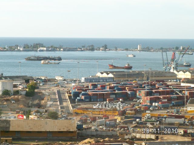 Zdjęcia: LUANDA, LUANDA, PORT, ANGOLA Zdjęcia: LUANDA, LUANDA, PORT, ANGOLA