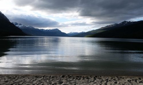 Zdjcie ARGENTYNA / Ushuaia / Parque National Tierra del Fuego / Lago Roca / Acigami o poranku
