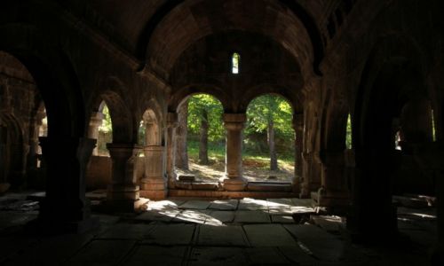Zdjcie ARMENIA / Lori Marz  / Sanahin / Klasztor w Sanahin