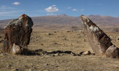 Zdjcie ARMENIA /  Sisian / Zorats Karer / Kamienie Carahunge