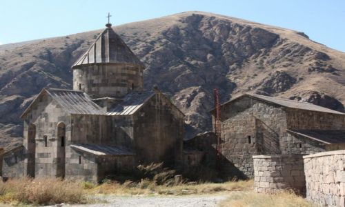 Zdjcie ARMENIA / Sisian / Worotnavank / Klasztor twierdza