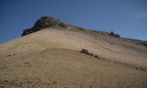 Zdjęcie ARMENIA / brak / Wulkan Aragats (4090 m) najwyzsza gora Armenii / Zejscie z północnego wierzchołka