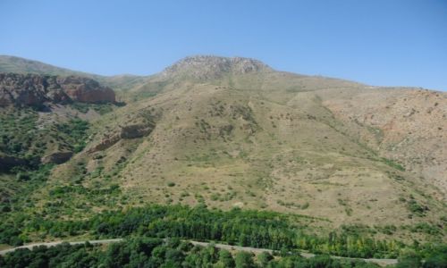 Zdjcie ARMENIA / Vayots Dzor / Norawank / Ormiaskie krajobrazy