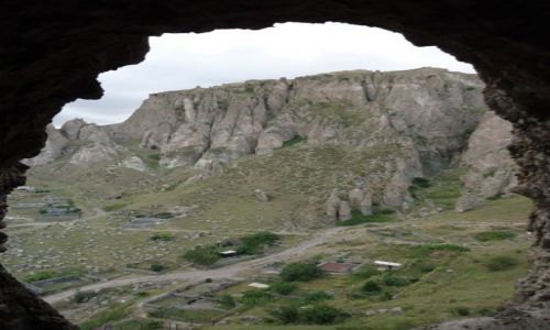 Zdjęcie ARMENIA / Sjunik / Goris / Ormiańska Kapadocja (2)