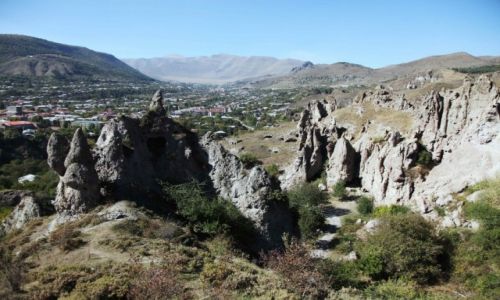 Zdjęcie ARMENIA / Sjunik / Stare Goris / Widok na Goris