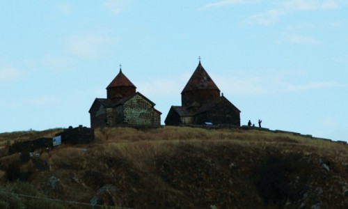 Zdjcie ARMENIA / Gegharkunik / Sevan / Klasztor na wzgrzu