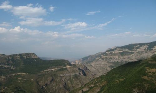 Zdjęcie ARMENIA / pd Armenia / okolice Tatewa / Droga do klasztoru w Tatewie