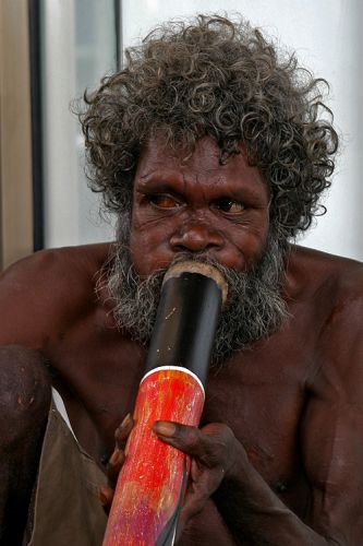 Zdjęcia: Darwin, Grający Aborygen, AUSTRALIA Zdjęcia: Darwin, Grający Aborygen, AUSTRALIA