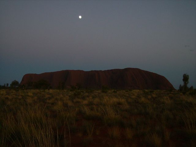 Zdjęcia: Ayers Rock, środkowa Australia, świt nad Uluru, AUSTRALIA Zdjęcia: Ayers Rock, środkowa Australia, świt nad Uluru, AUSTRALIA