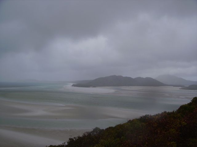 Zdjęcia: Whitsunday Coast, Quensland, Whitheaven Beach w deszczu, AUSTRALIA Zdjęcia: Whitsunday Coast, Quensland, Whitheaven Beach w deszczu, AUSTRALIA