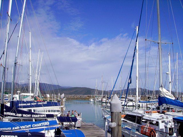 Zdjęcia: Airlie Beach, Quensland, marina w Airlie Beach, AUSTRALIA Zdjęcia: Airlie Beach, Quensland, marina w Airlie Beach, AUSTRALIA
